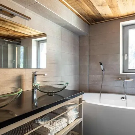 Luxury In With Pool * Tignes